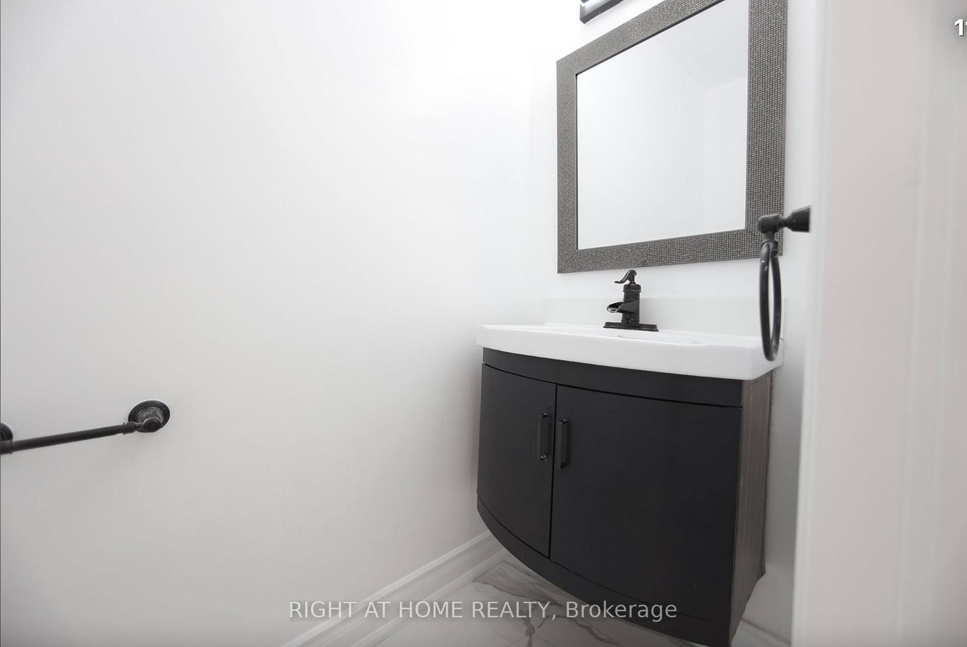 Photo 13 of 89 Yonge Boulevard, Toronto, Bedford Park-Nortown — HOMEH