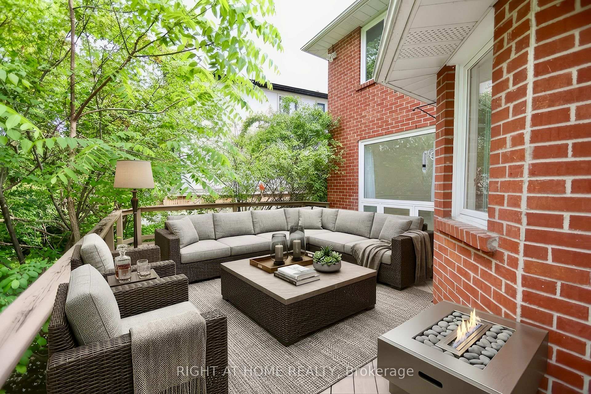 Photo 21 of 89 Yonge Boulevard, Toronto, Bedford Park-Nortown — HOMEH