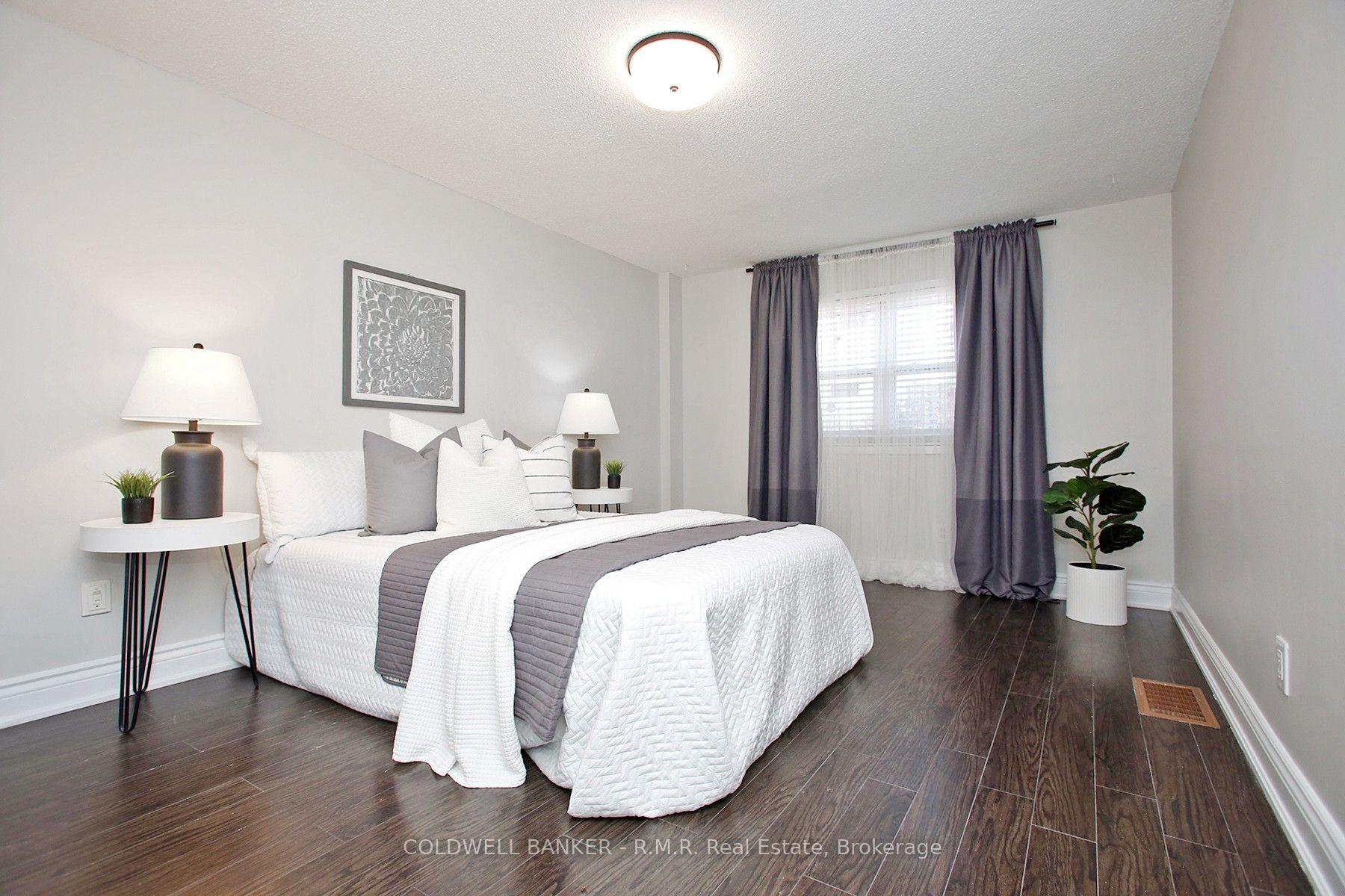 Photo 23 of 75 Rolling Acres Drive, Whitby, Rolling Acres — HOMEH