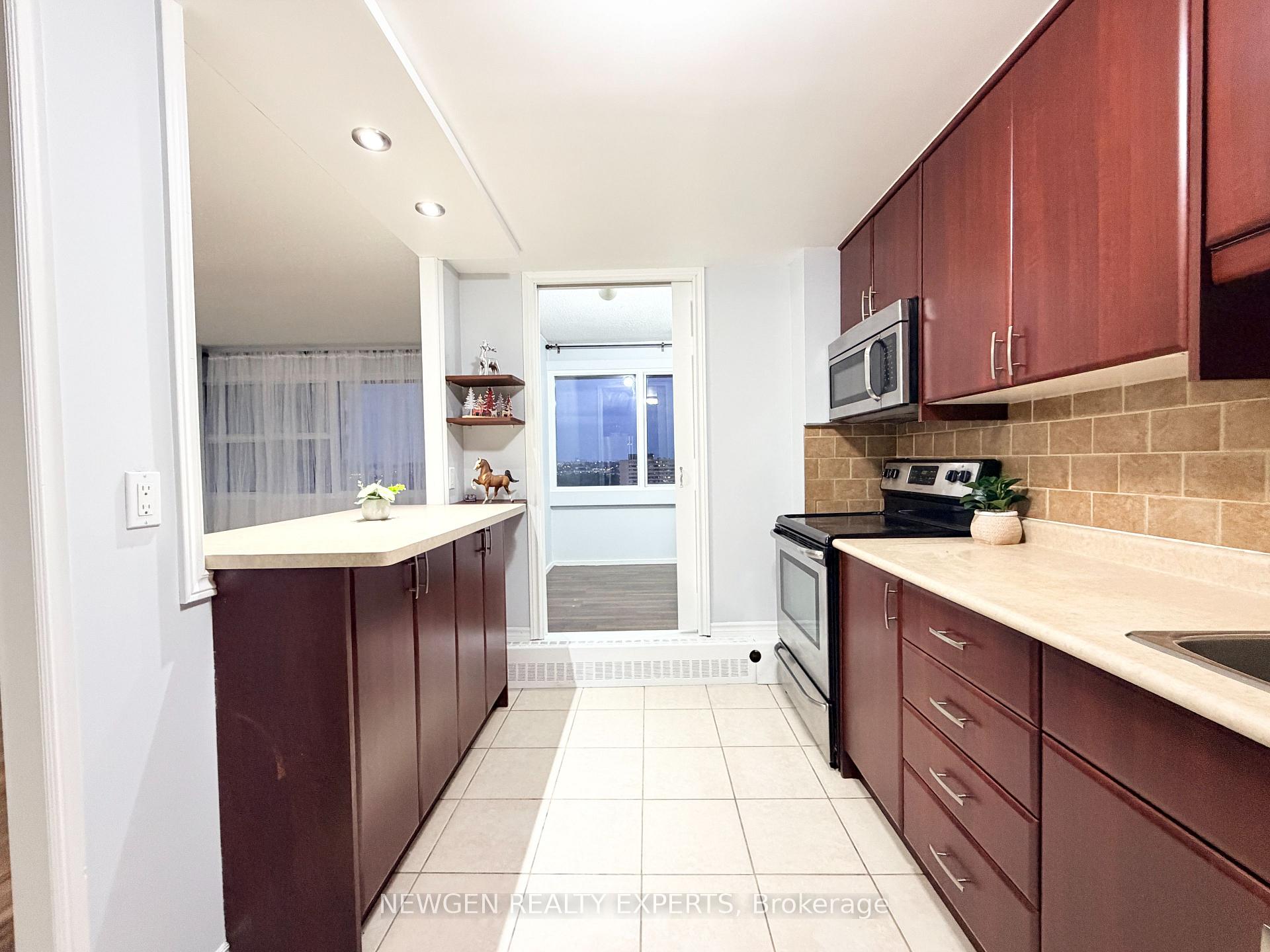 Photo 6 of Unit 2103, 715 Don Mills Road, Toronto, Flemingdon Park — HOMEH