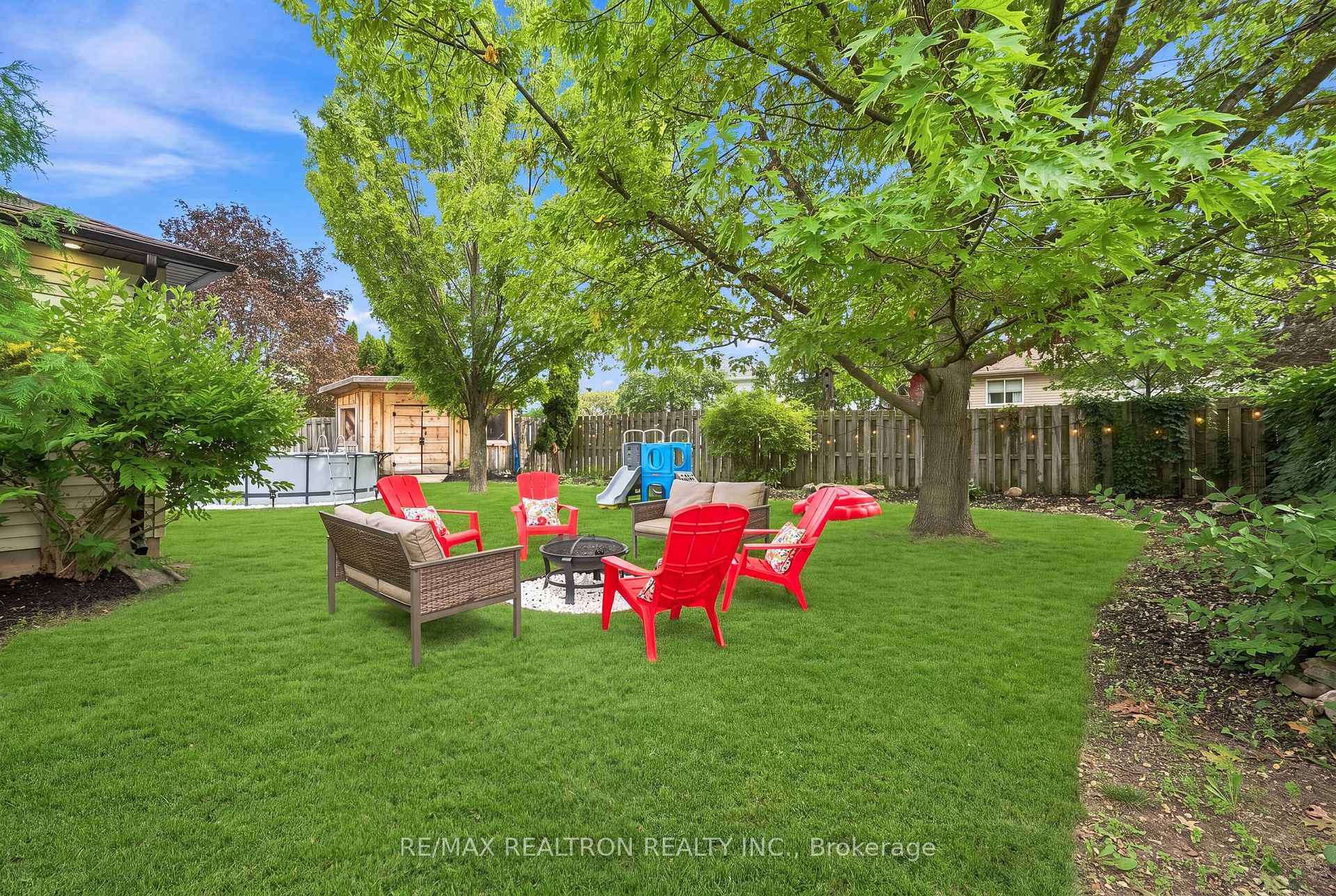 Photo 41 of 55 Laurie Crescent, Barrie, City Centre — HOMEH