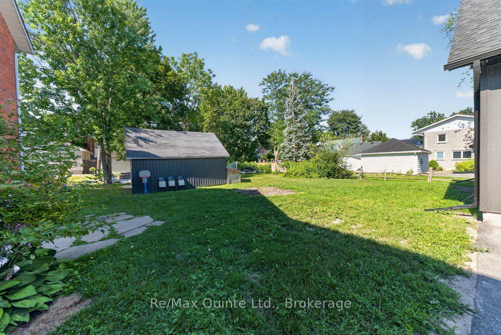 Photo 36 of 221 Albert Street, Belleville, Belleville Ward — HOMEH