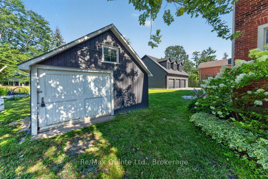 Photo 38 of 221 Albert Street, Belleville, Belleville Ward — HOMEH