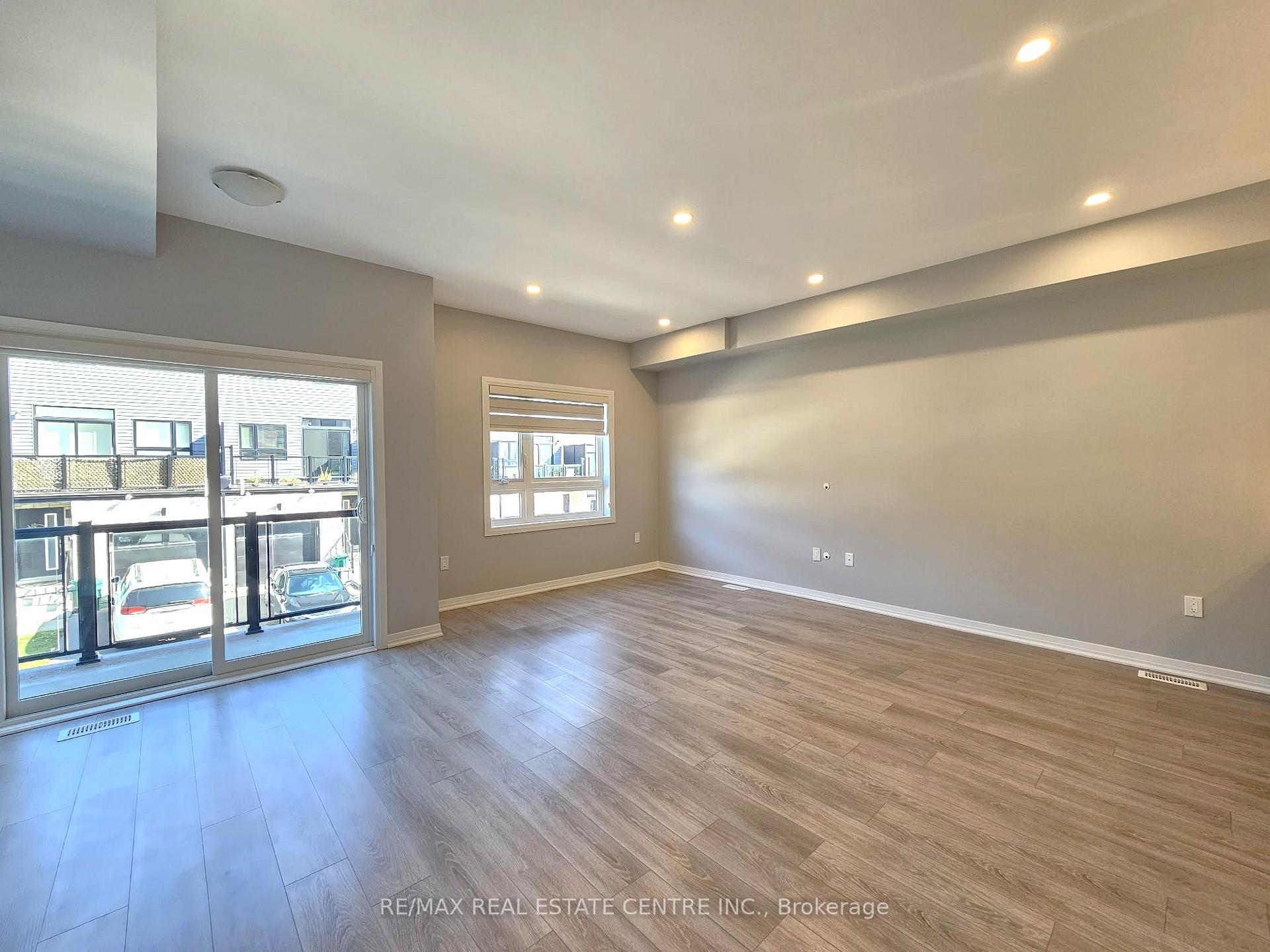 Photo 10 of Unit 70, 51 Sparrow Avenue, Cambridge, Little's Corners — HOMEH