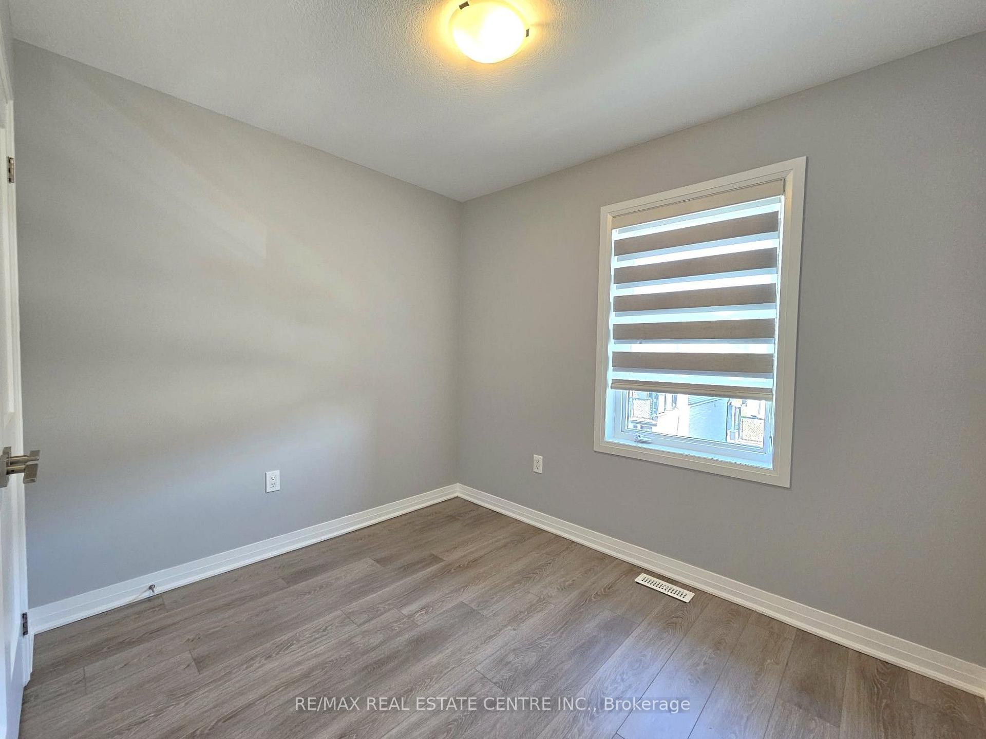 Photo 14 of Unit 70, 51 Sparrow Avenue, Cambridge, Little's Corners — HOMEH