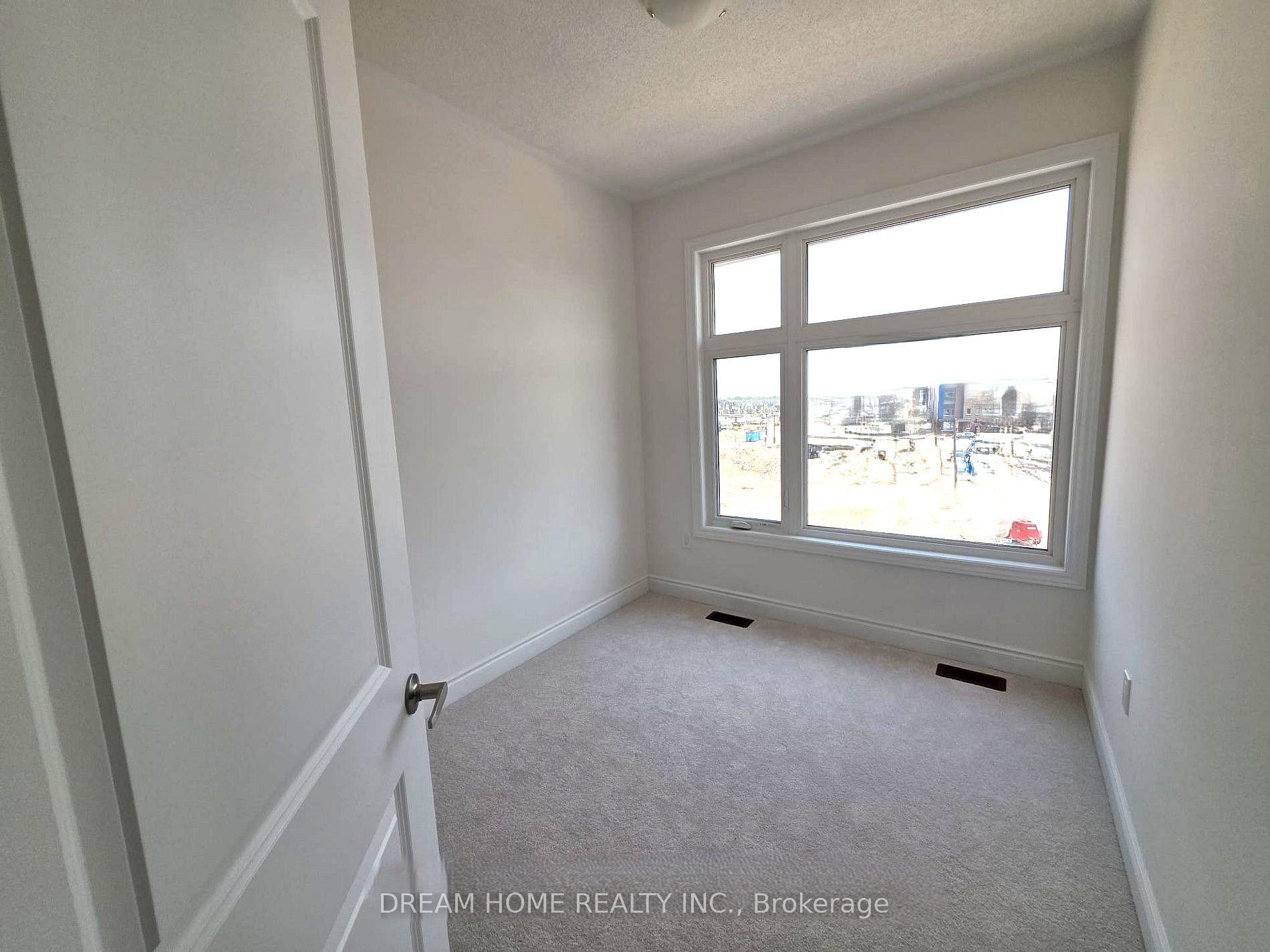 Photo 7 of 1423 Courtleigh Trail, Oakville, Joshua Meadows — HOMEH