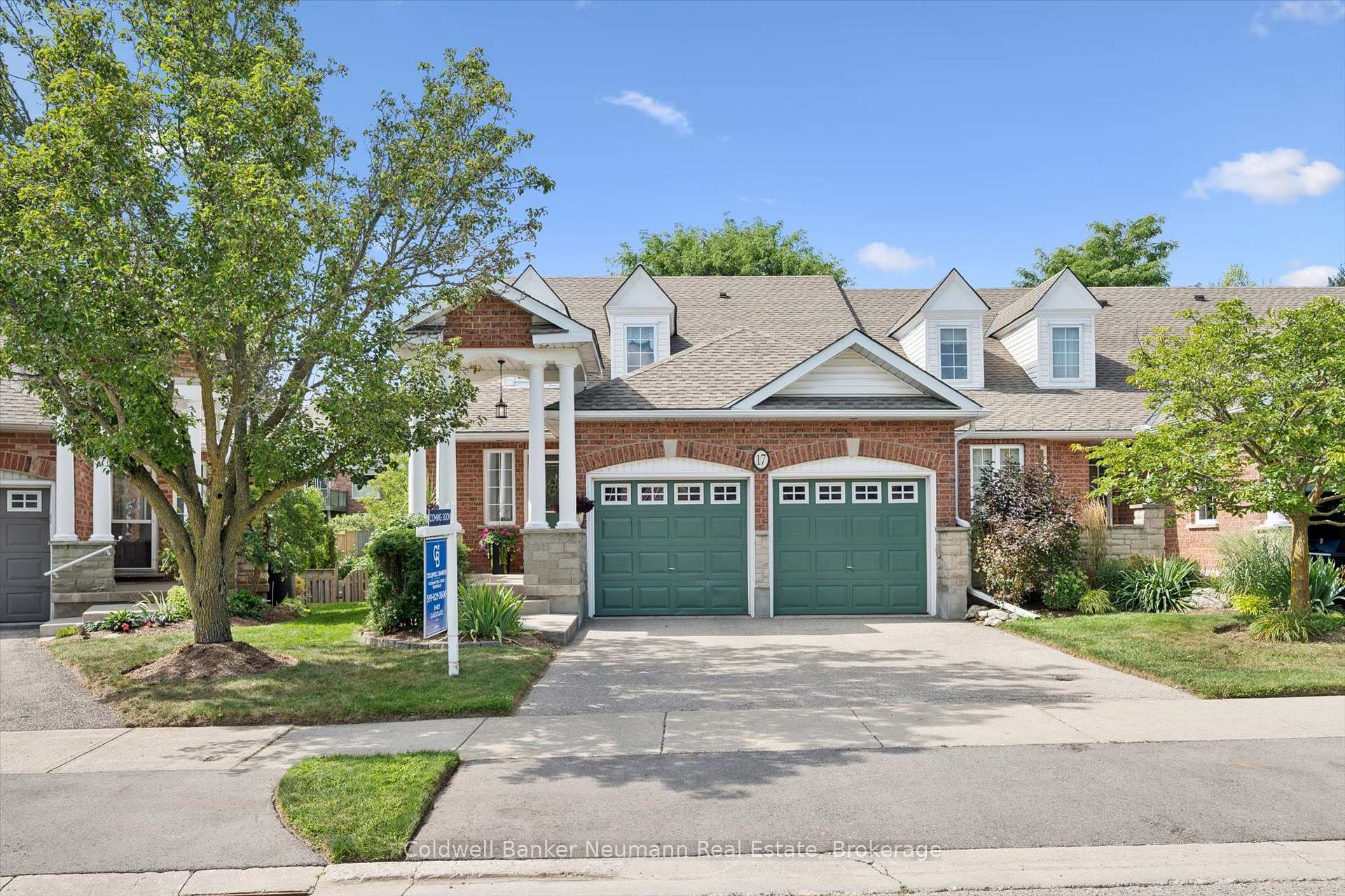 Photo 5 of 17 Somerset Glen, Guelph, Kortright West — HOMEH