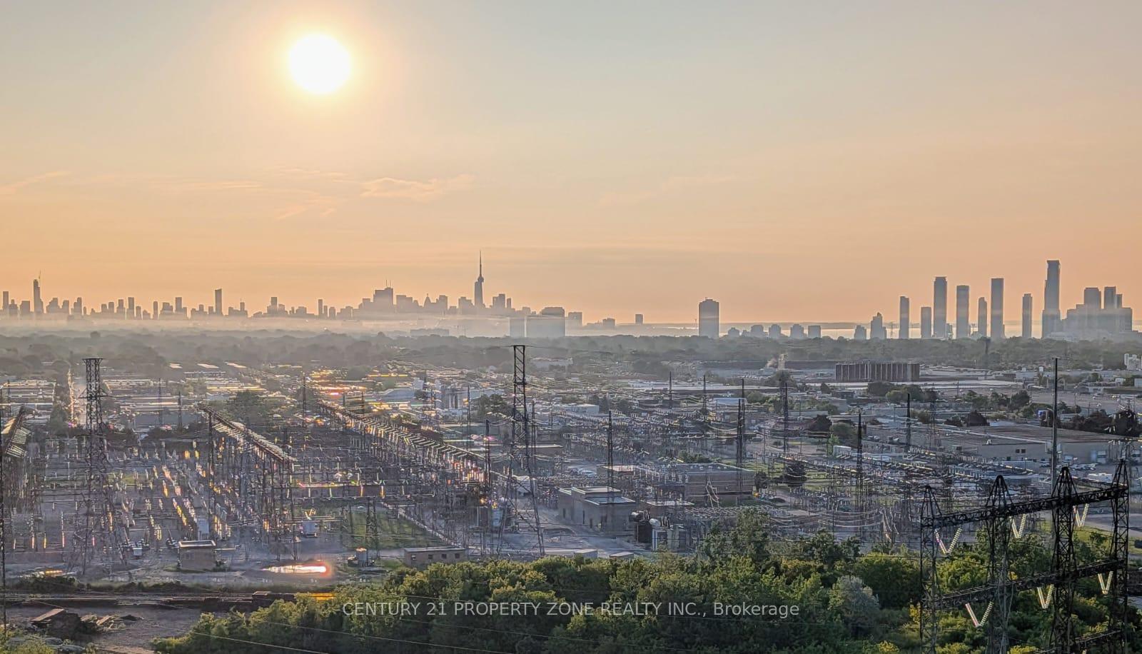 Photo 14 of Unit 1403, 50 Thomas Riley Road, Etobicoke, Islington-City Centre West — HOMEH