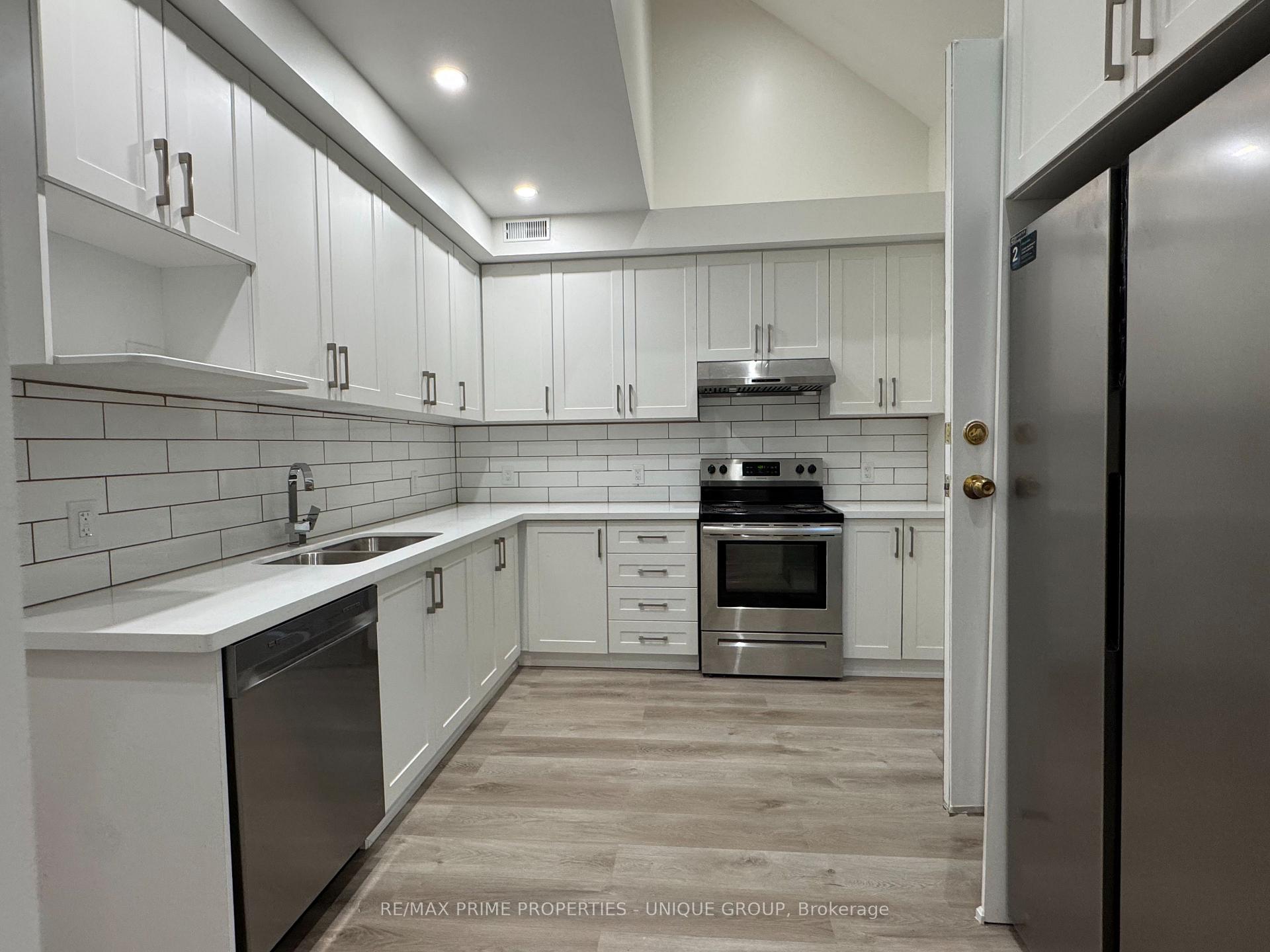 Photo 1 of Unit 2, 62 Henry Street, Toronto, Kensington-Chinatown — HOMEH