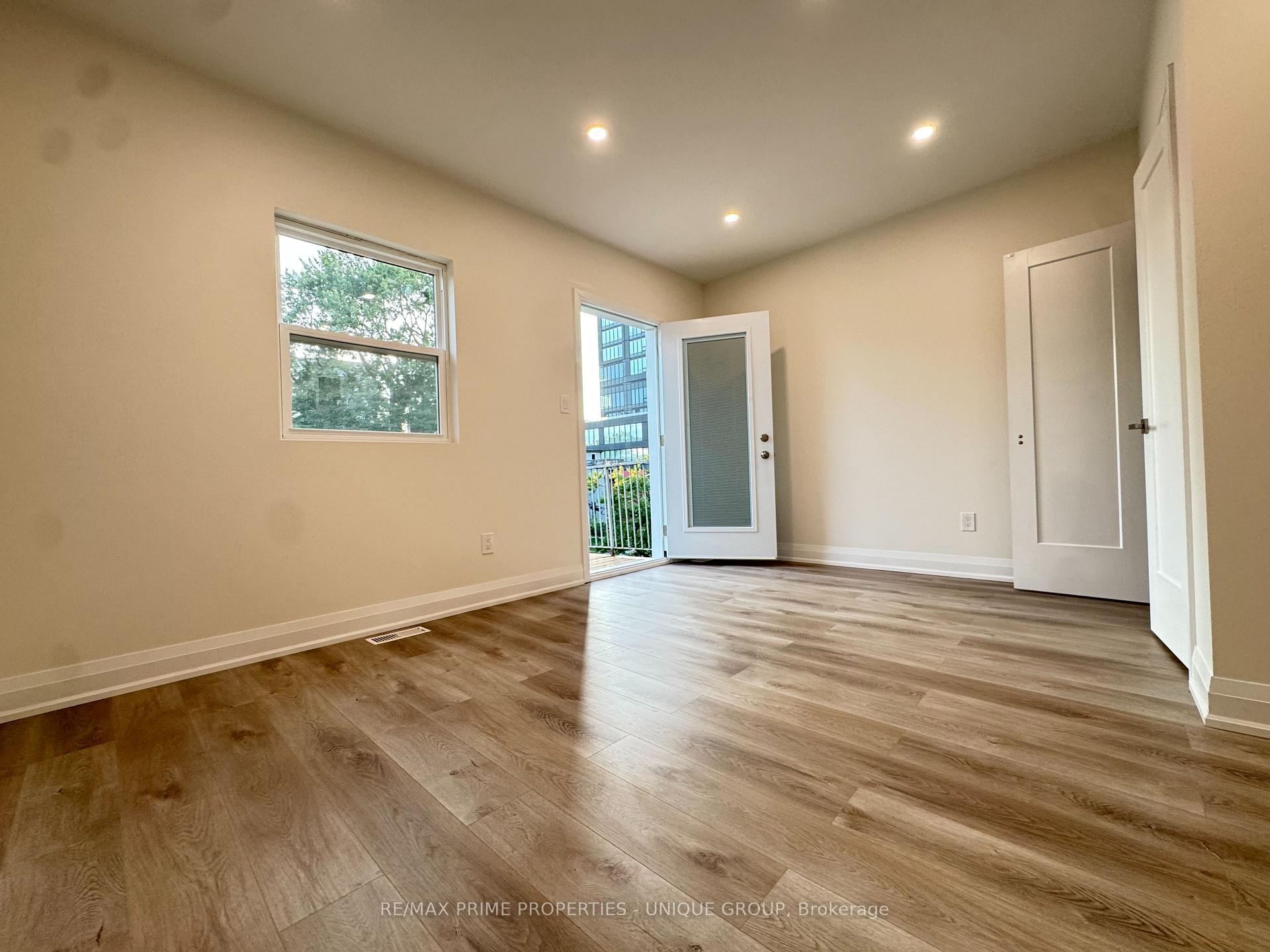 Photo 17 of Unit 2, 62 Henry Street, Toronto, Kensington-Chinatown — HOMEH