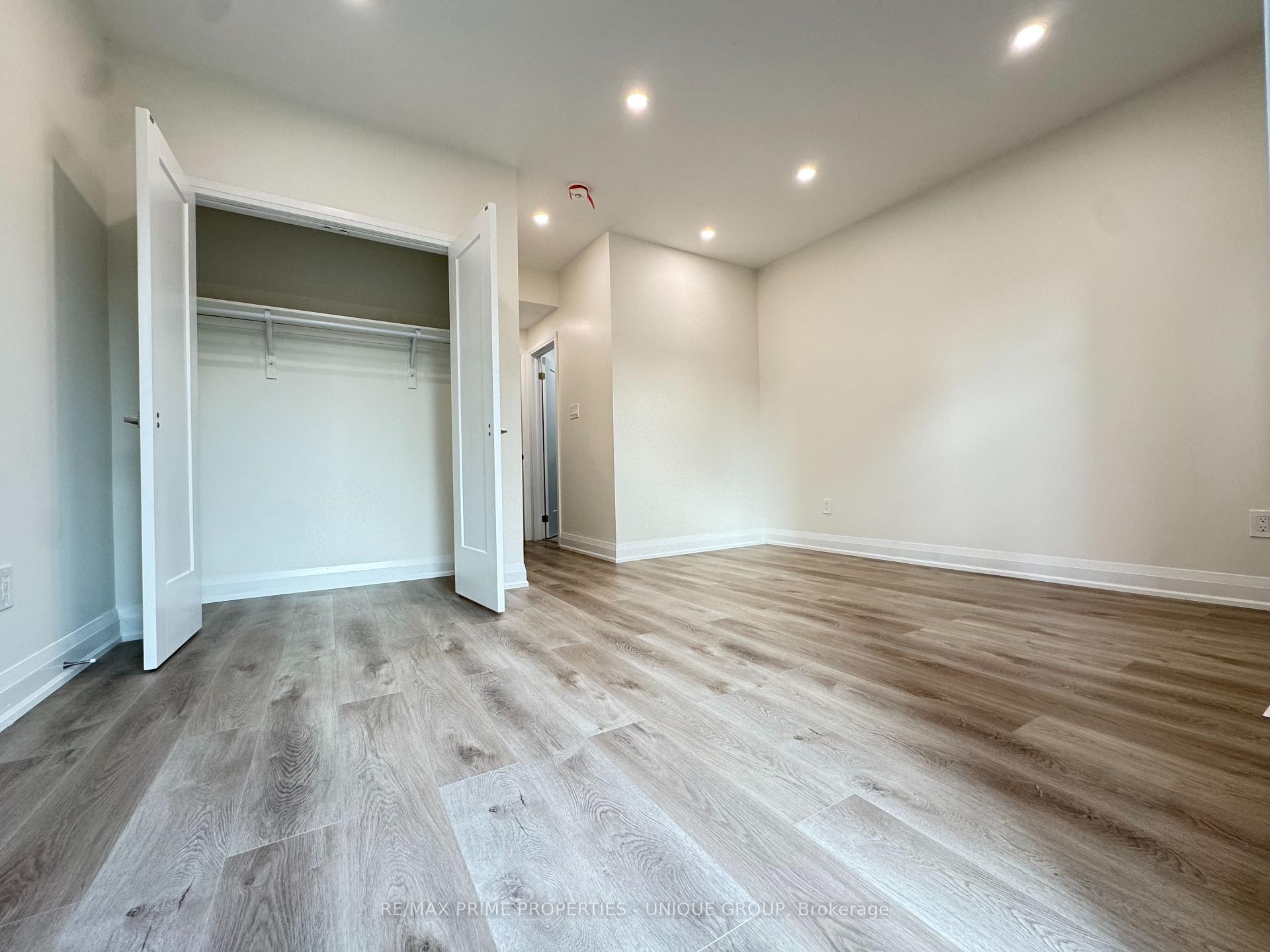 Photo 7 of Unit 2, 62 Henry Street, Toronto, Kensington-Chinatown — HOMEH