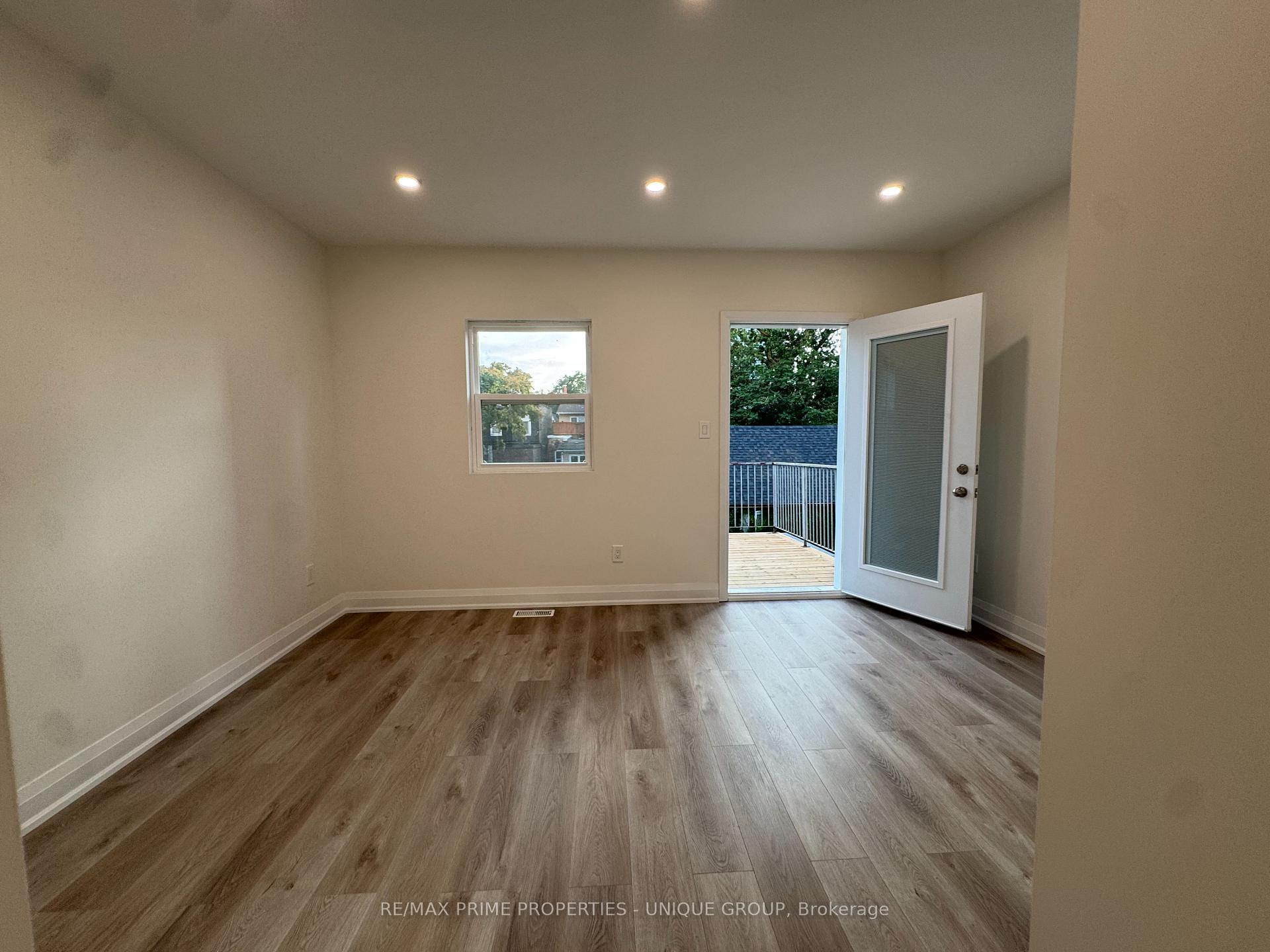 Photo 20 of Unit 2, 62 Henry Street, Toronto, Kensington-Chinatown — HOMEH