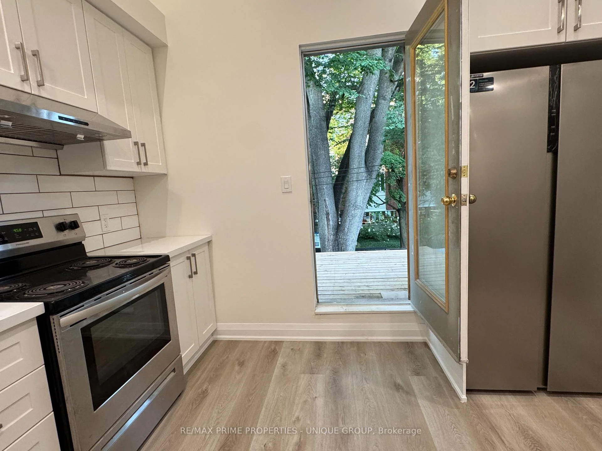 Photo 9 of Unit 2, 62 Henry Street, Toronto, Kensington-Chinatown — HOMEH