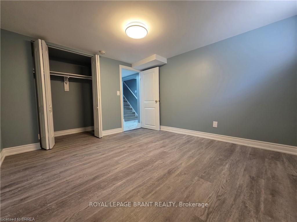 Photo 21 of 32 Forest Road, Brantford, Echo Place — HOMEH
