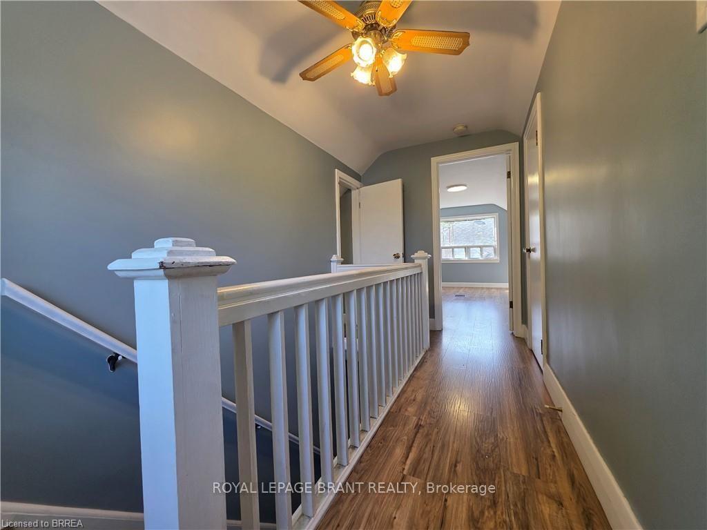 Photo 27 of 32 Forest Road, Brantford, Echo Place — HOMEH