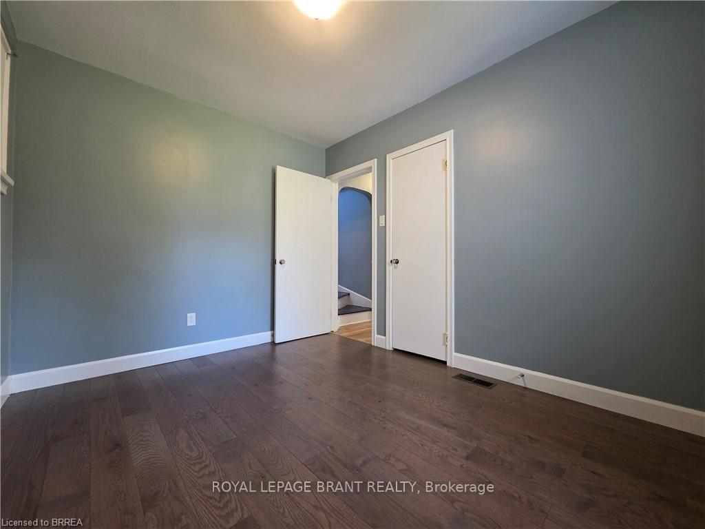 Photo 32 of 32 Forest Road, Brantford, Echo Place — HOMEH