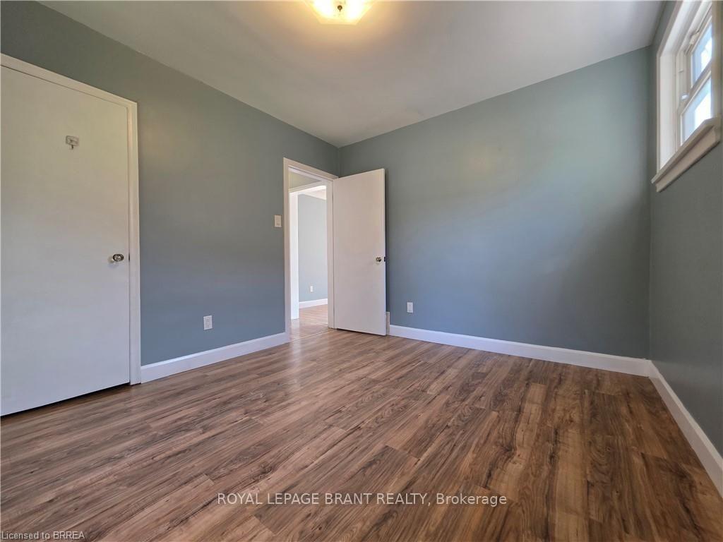 Photo 37 of 32 Forest Road, Brantford, Echo Place — HOMEH