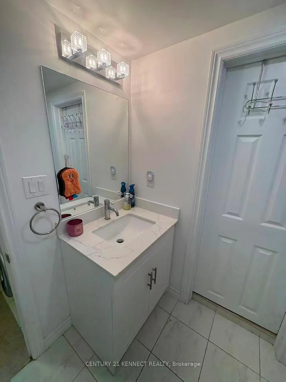 Photo 19 of Unit Lower Level L1-L2, 30 Marilake Drive, Scarborough, Agincourt South-Malvern West — HOMEH