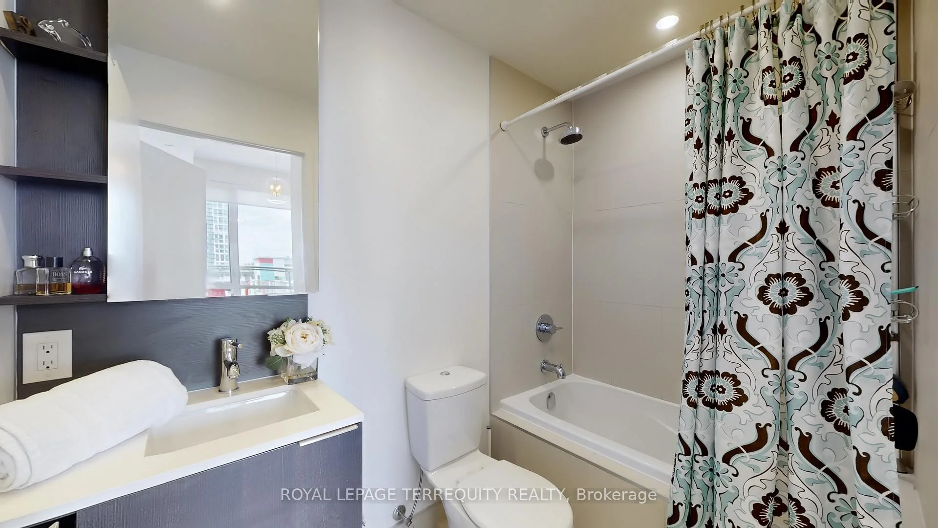 Photo 34 of Unit 415, 55 Regent Park Boulevard, Toronto, Regent Park — HOMEH