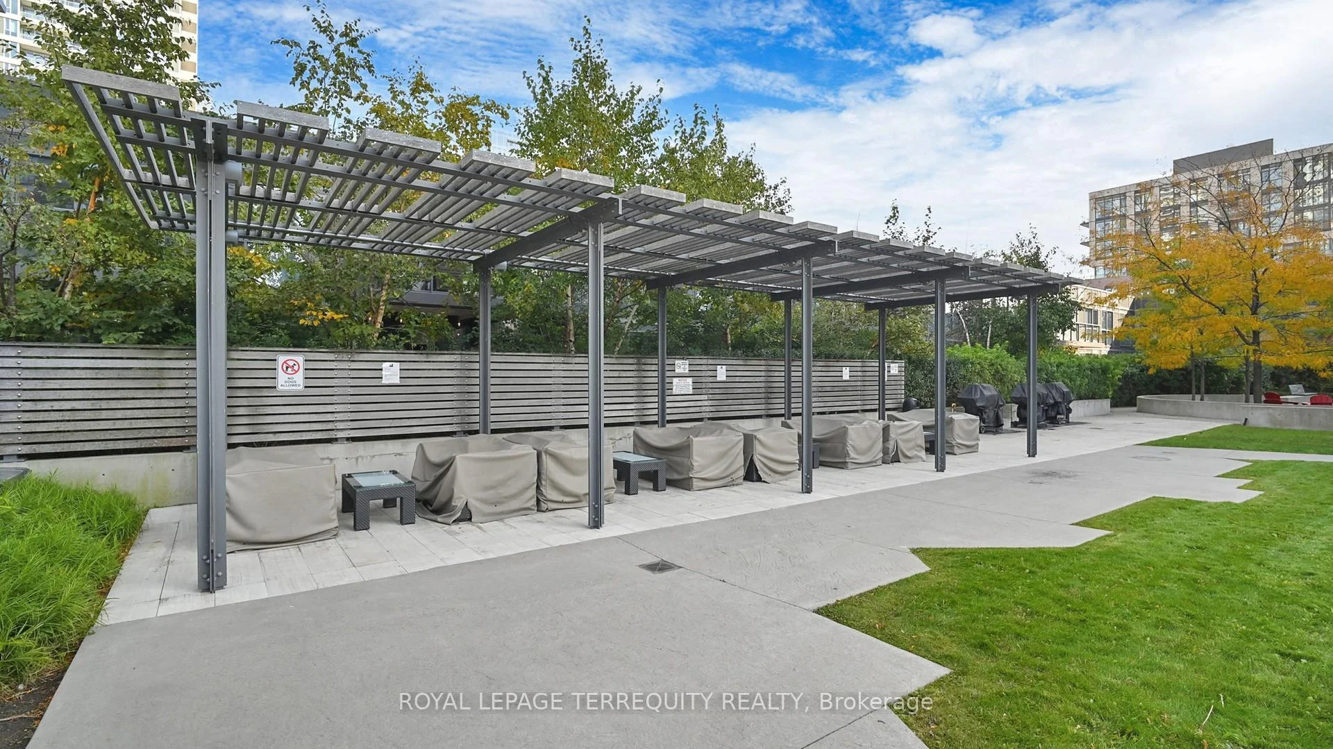 Photo 100 of Unit 415, 55 Regent Park Boulevard, Toronto, Regent Park — HOMEH