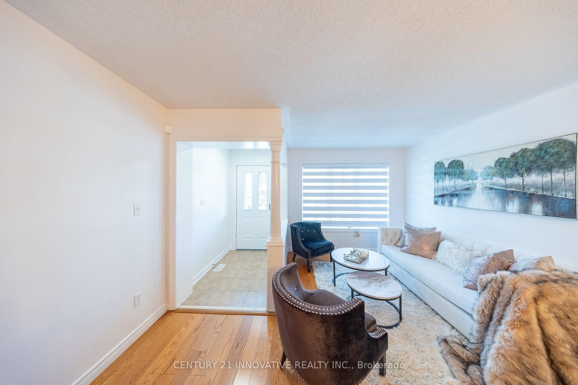 Photo 10 of 54 Carpendale Crescent, Ajax, Northeast Ajax — HOMEH
