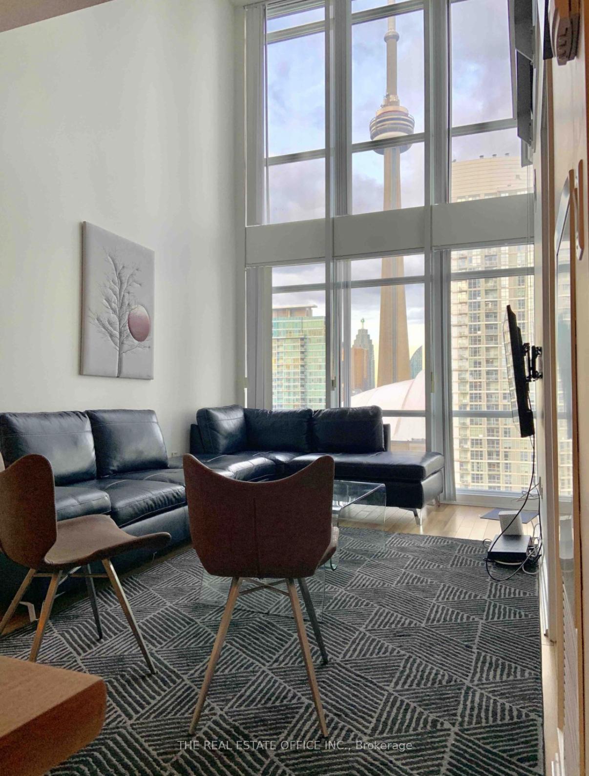 Front of Unit 2808, 15 Fort York Boulevard