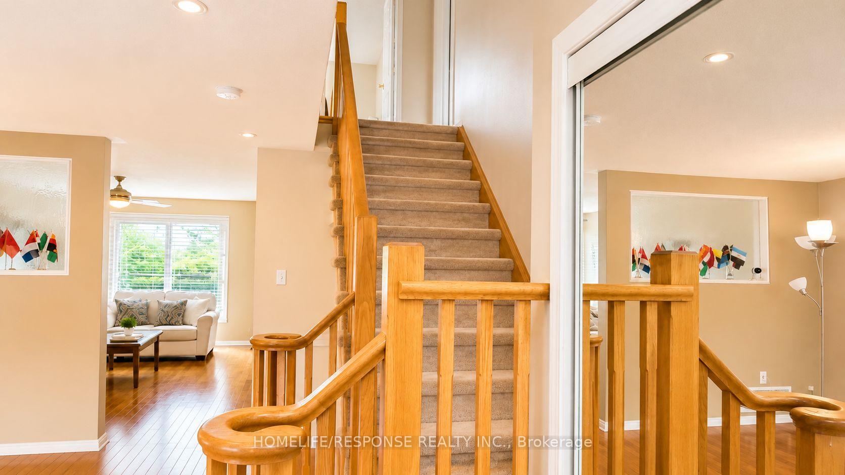 Photo 8 of 5156 Oakley Drive, Burlington, Orchard — HOMEH