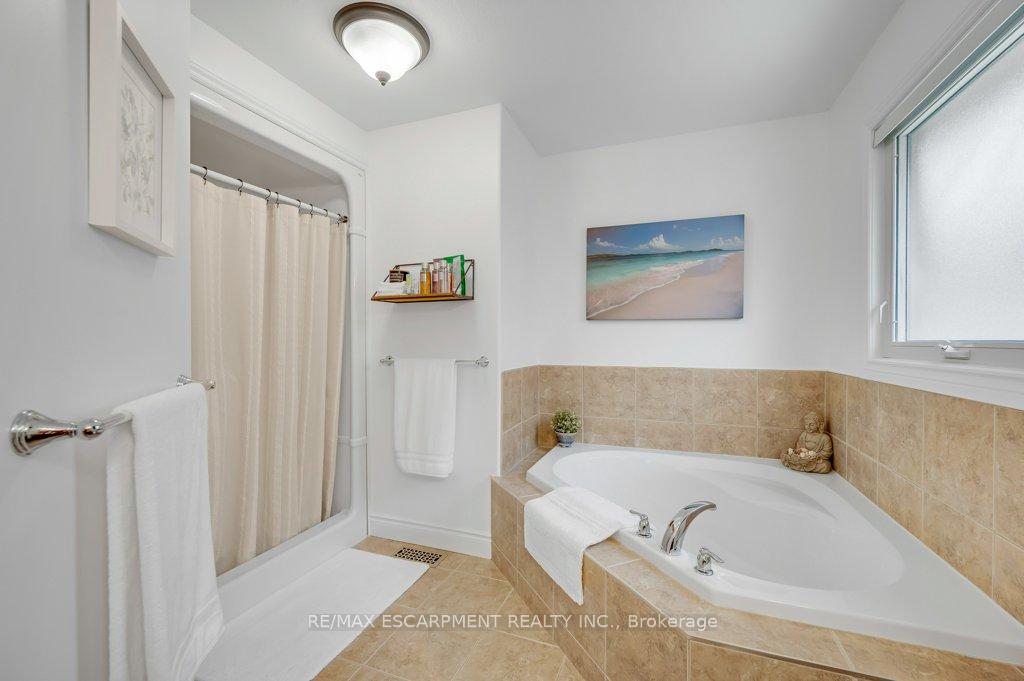 Photo 20 of 100 Willowdale Crescent, Norfolk, Port Dover — HOMEH