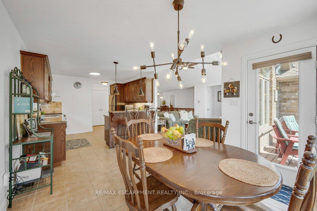 Photo 23 of 100 Willowdale Crescent, Norfolk, Port Dover — HOMEH