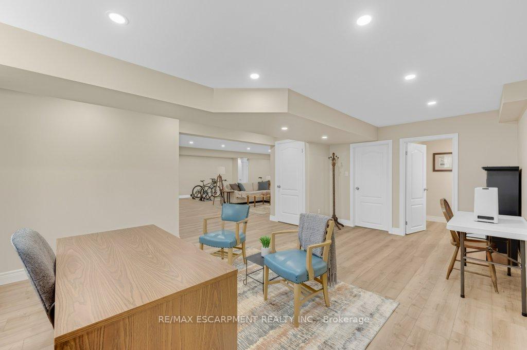 Photo 34 of 100 Willowdale Crescent, Norfolk, Port Dover — HOMEH