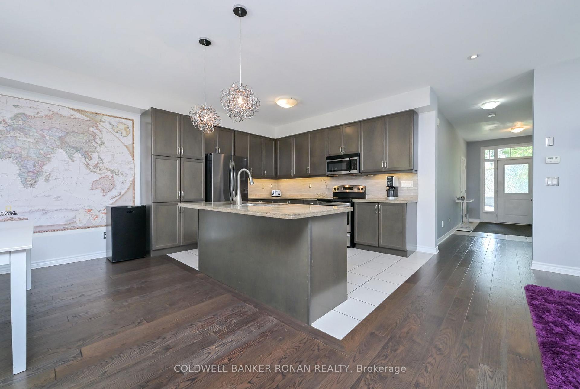 Photo 8 of 2375 Glenwood School Drive, Burlington, Freeman — HOMEH