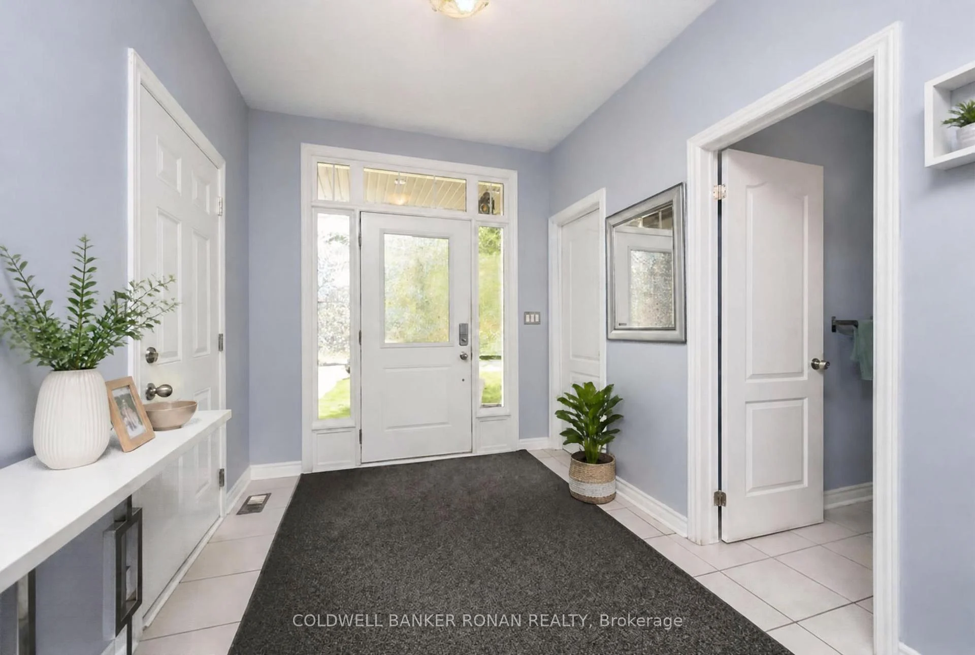 Photo 7 of 2375 Glenwood School Drive, Burlington, Freeman — HOMEH