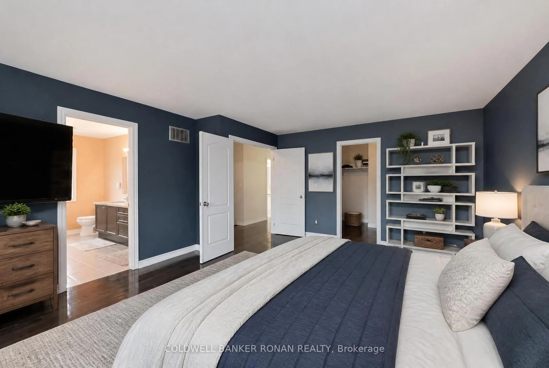 Photo 25 of 2375 Glenwood School Drive, Burlington, Freeman — HOMEH