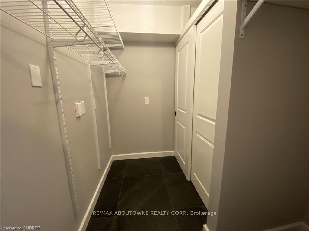 Photo 16 of Unit 305, 100 Bronte Road, Oakville, Bronte — HOMEH