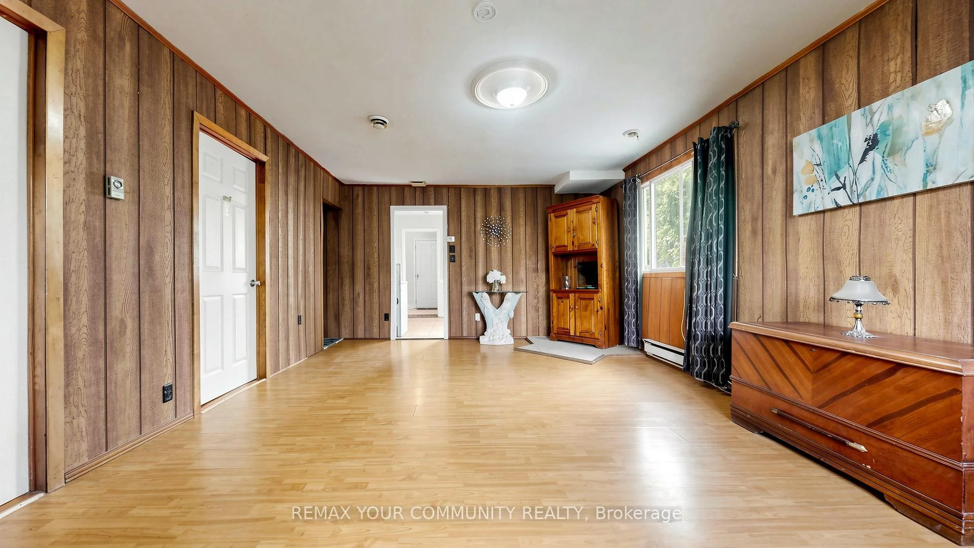 Photo 19 of 546 Lake Drive S, Georgina, Keswick South — HOMEH