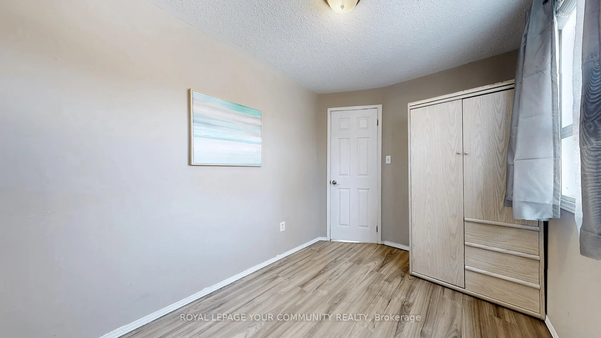 Photo 44 of 546 Lake Drive S, Georgina, Keswick South — HOMEH