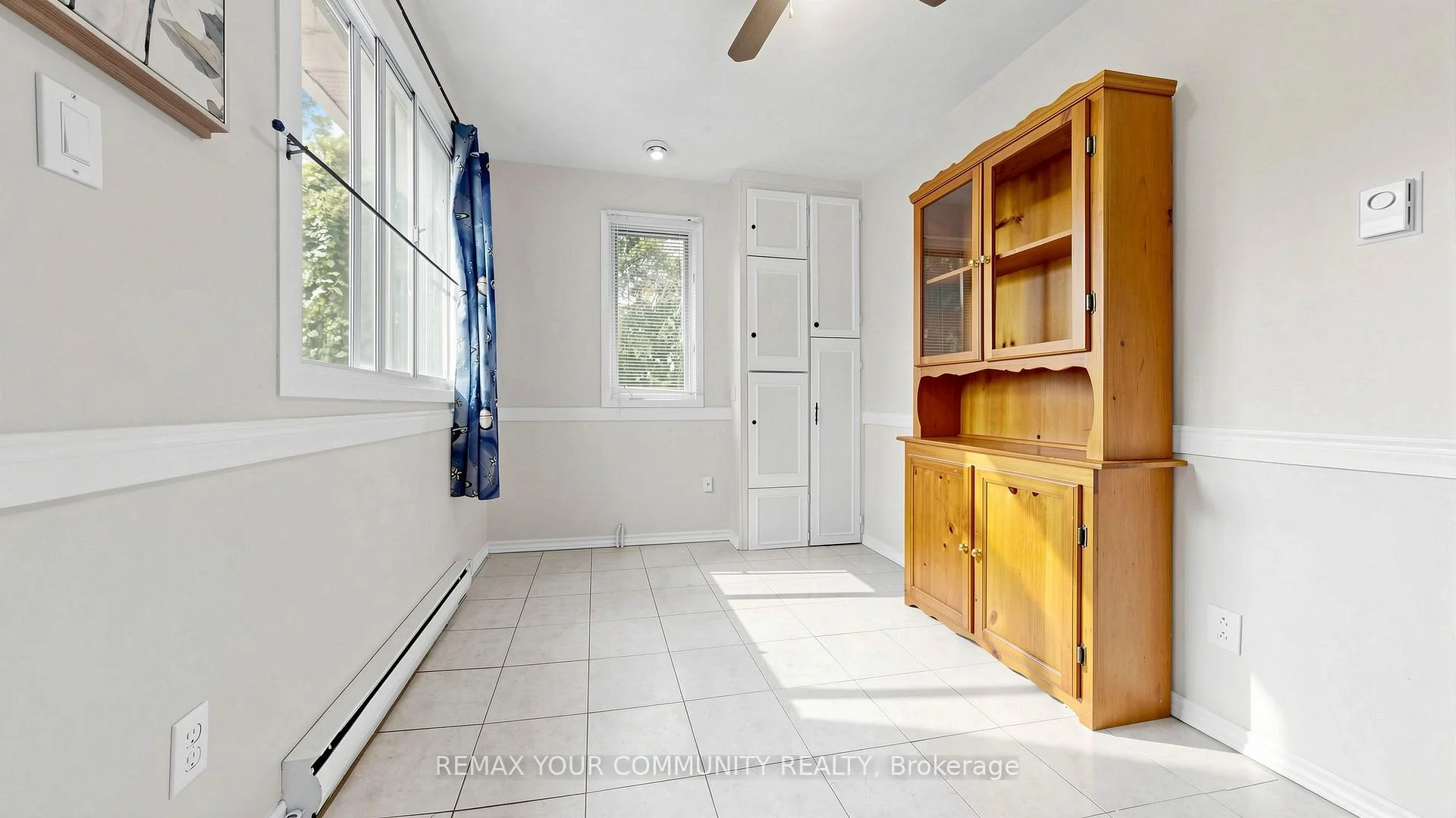 Photo 37 of 546 Lake Drive S, Georgina, Keswick South — HOMEH