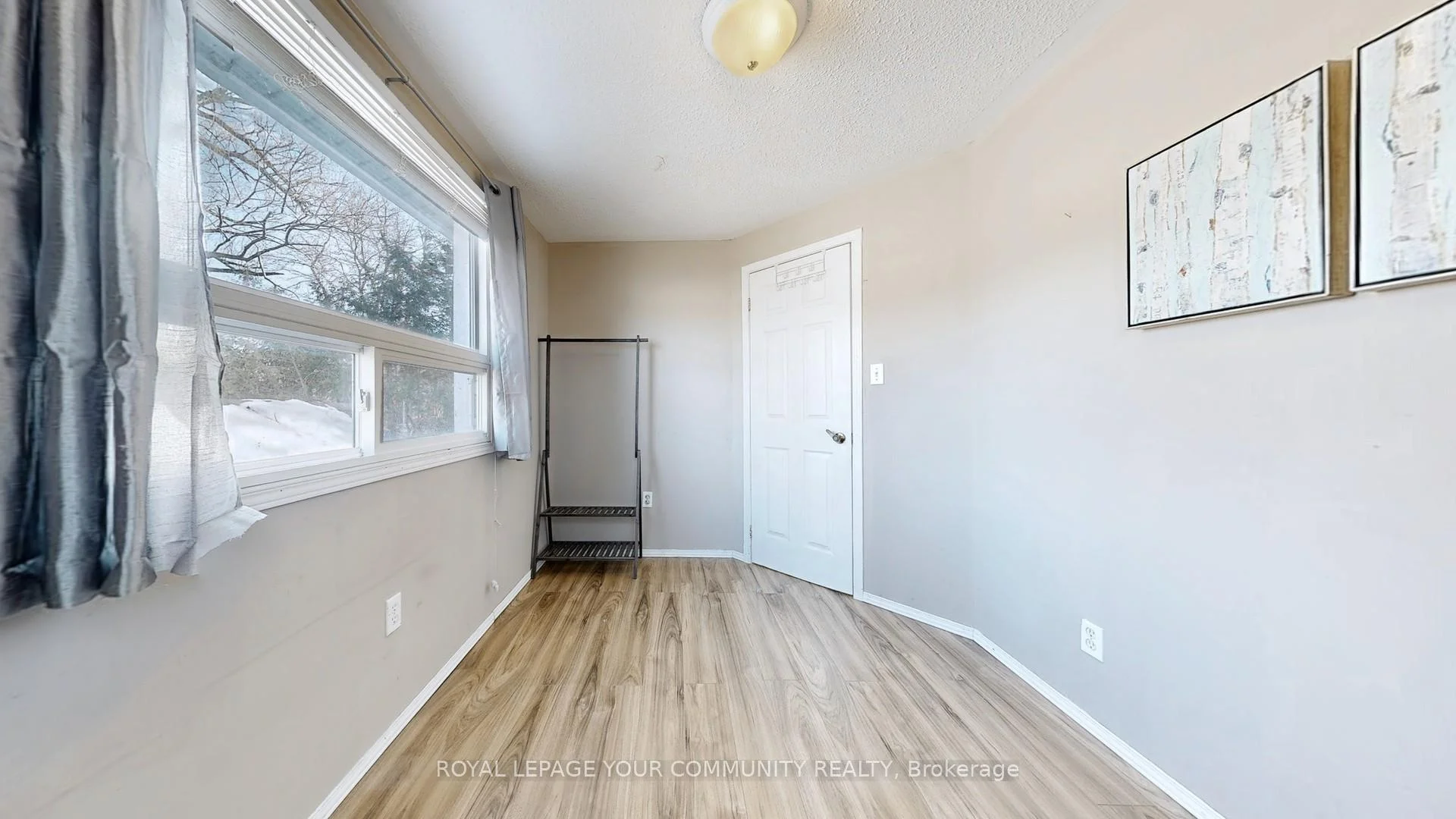 Photo 52 of 546 Lake Drive S, Georgina, Keswick South — HOMEH