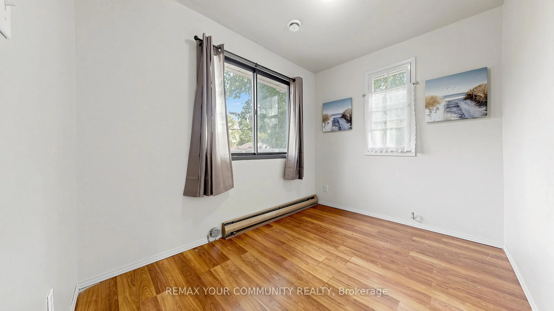 Photo 45 of 546 Lake Drive S, Georgina, Keswick South — HOMEH