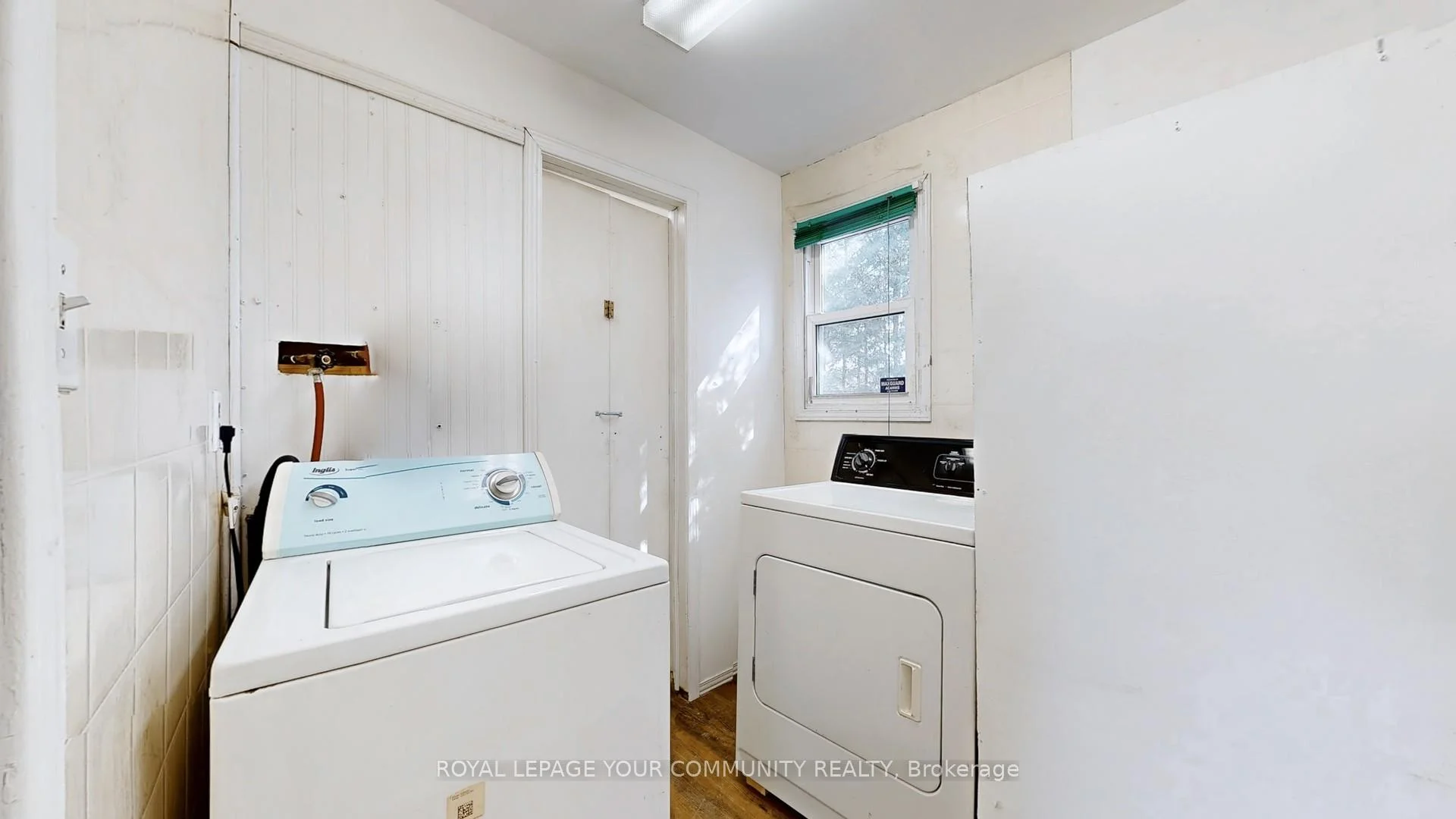 Photo 58 of 546 Lake Drive S, Georgina, Keswick South — HOMEH