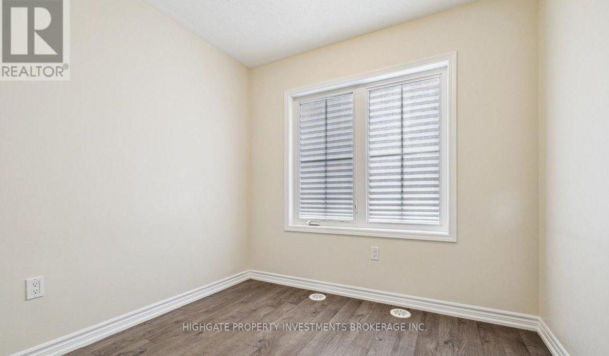 Photo 20 of 107 Lemieux Court, Milton, Ford — HOMEH