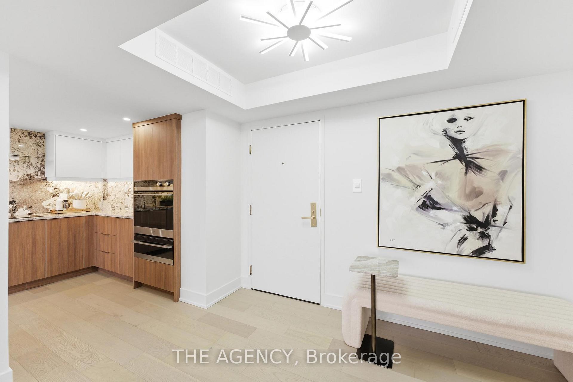 Photo 6 of Unit 902, 900 Yonge Street, Toronto, The Annex — HOMEH