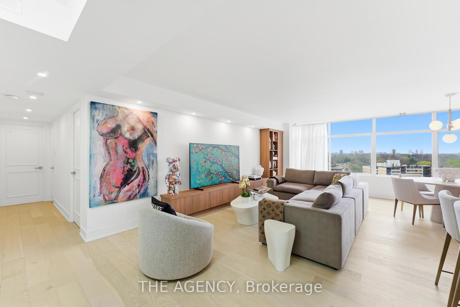 Photo 9 of Unit 902, 900 Yonge Street, Toronto, The Annex — HOMEH