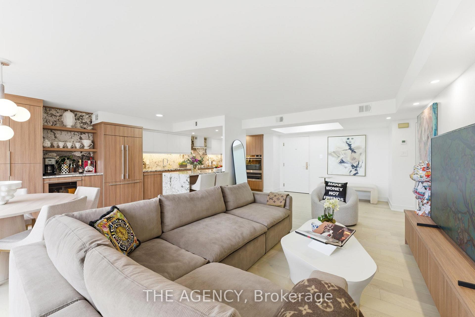 Photo 11 of Unit 902, 900 Yonge Street, Toronto, The Annex — HOMEH