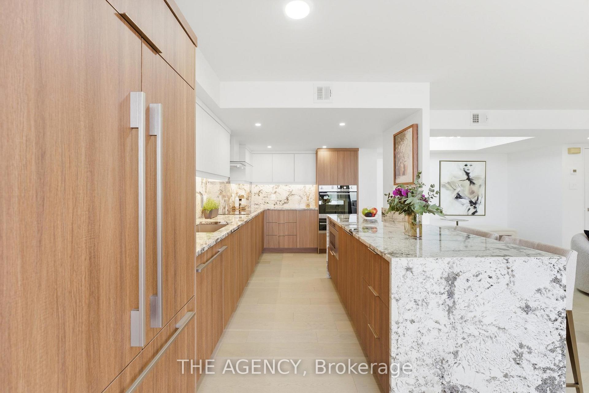 Photo 13 of Unit 902, 900 Yonge Street, Toronto, The Annex — HOMEH