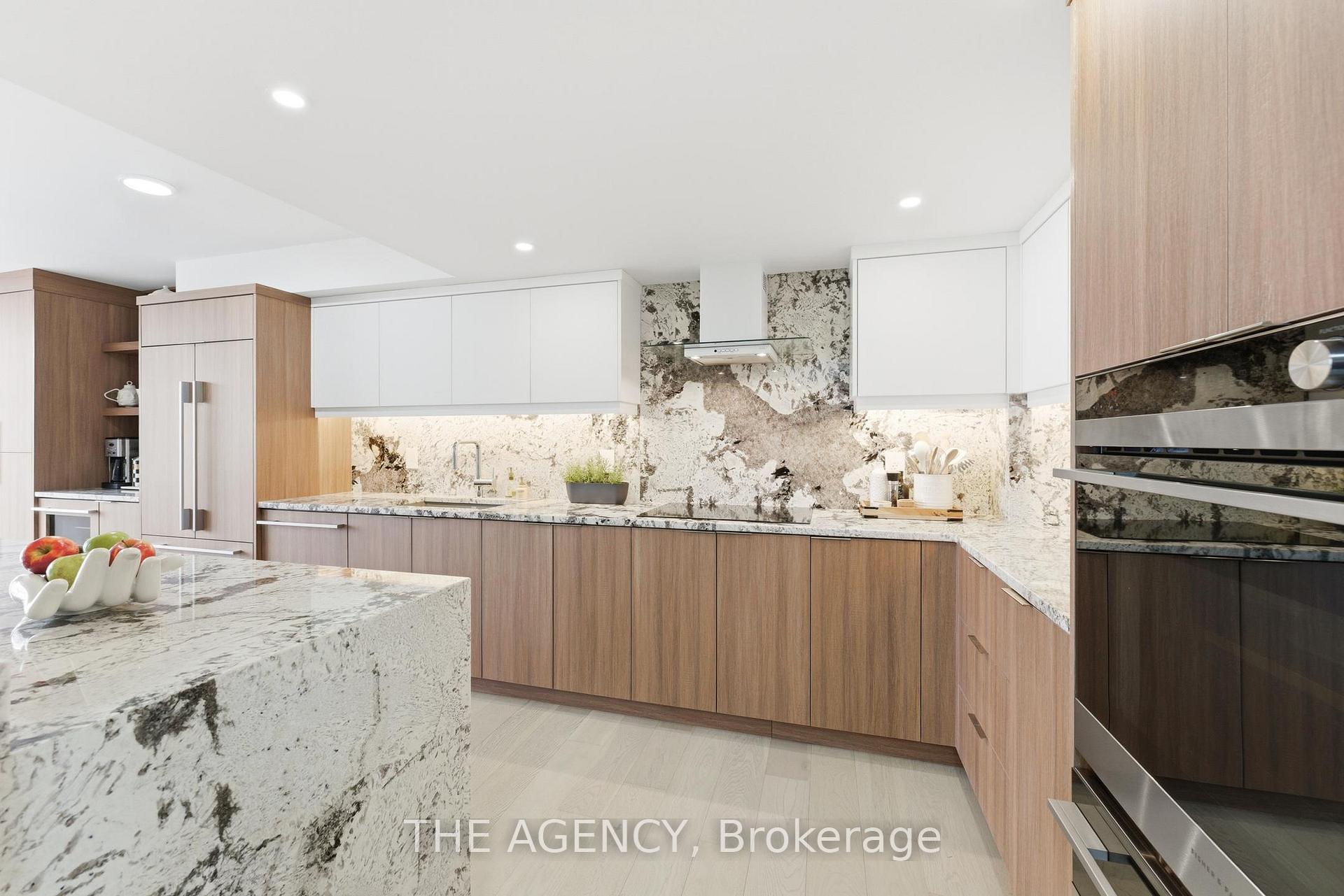 Photo 14 of Unit 902, 900 Yonge Street, Toronto, The Annex — HOMEH