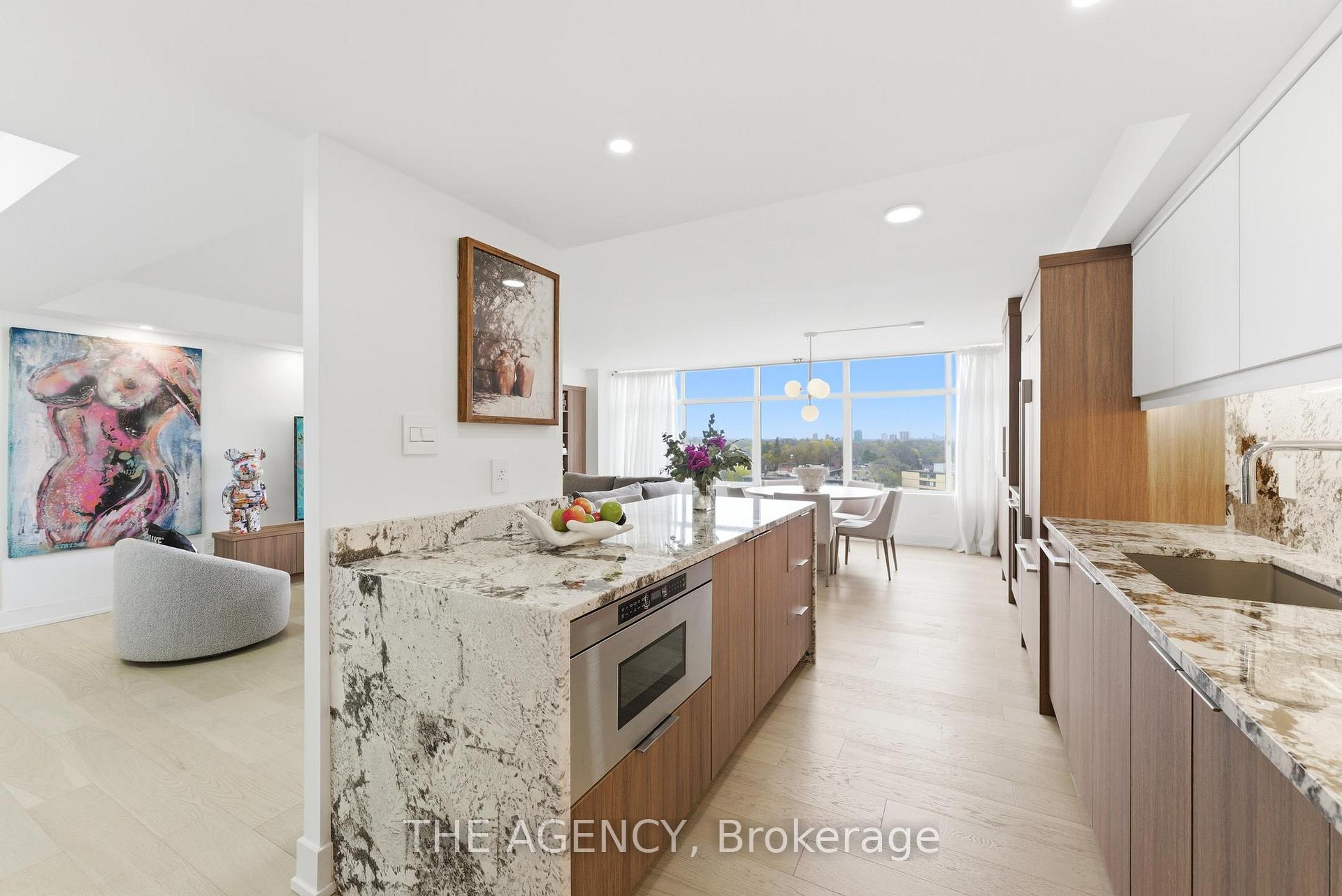 Photo 15 of Unit 902, 900 Yonge Street, Toronto, The Annex — HOMEH