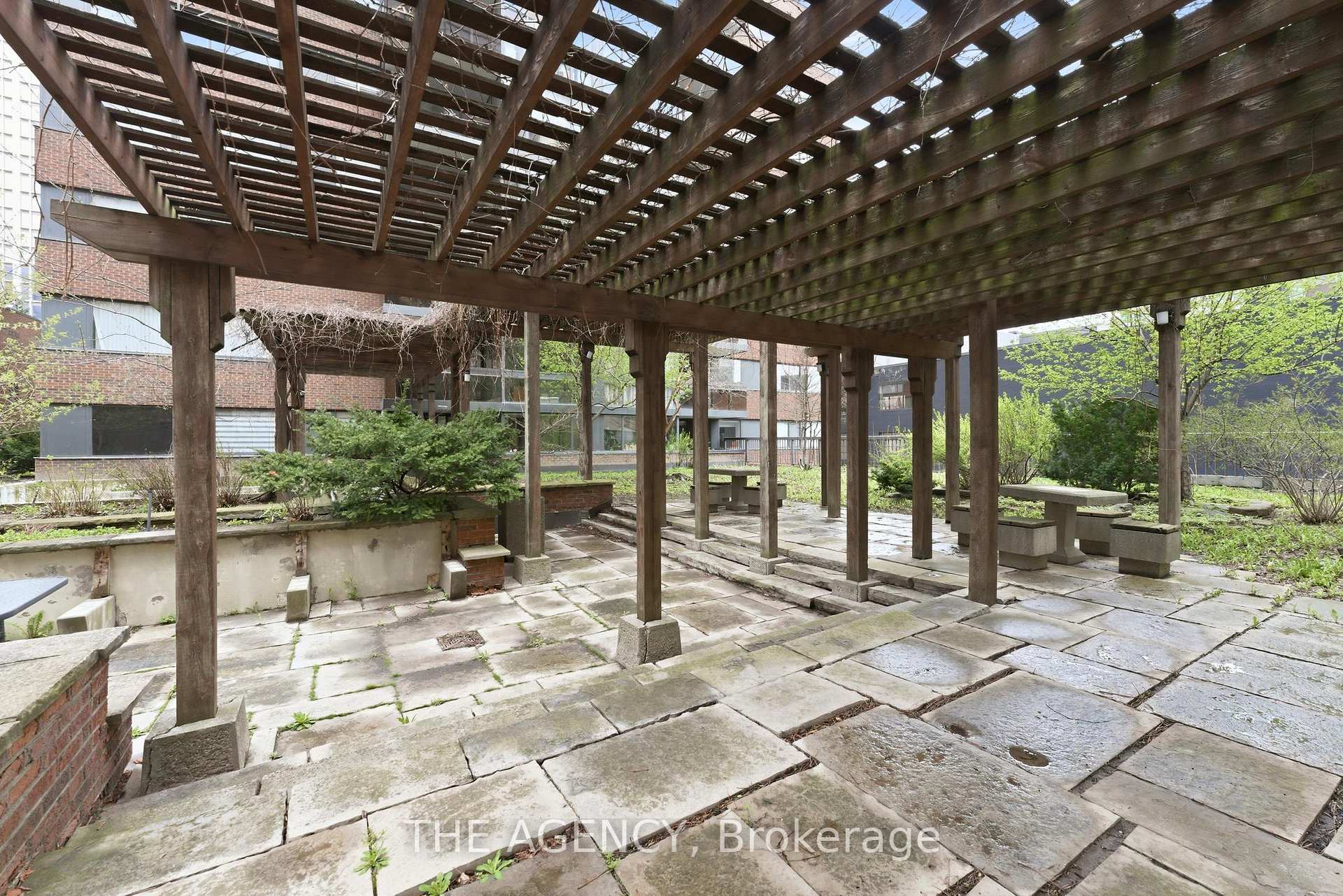Photo 35 of Unit 902, 900 Yonge Street, Toronto, The Annex — HOMEH