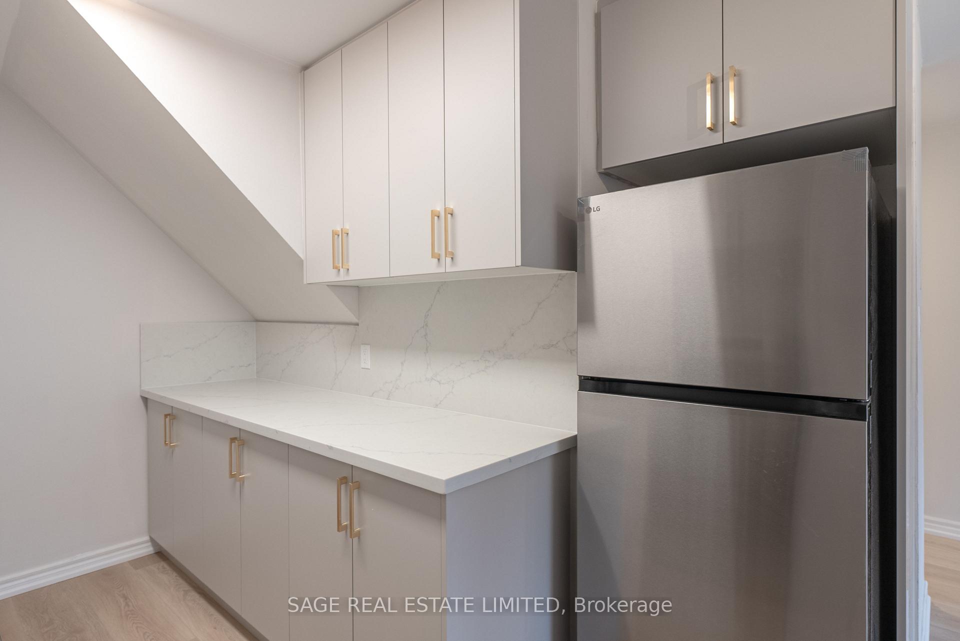 Photo 12 of Unit B, 112 Atlantic Avenue, Toronto, South Parkdale — HOMEH