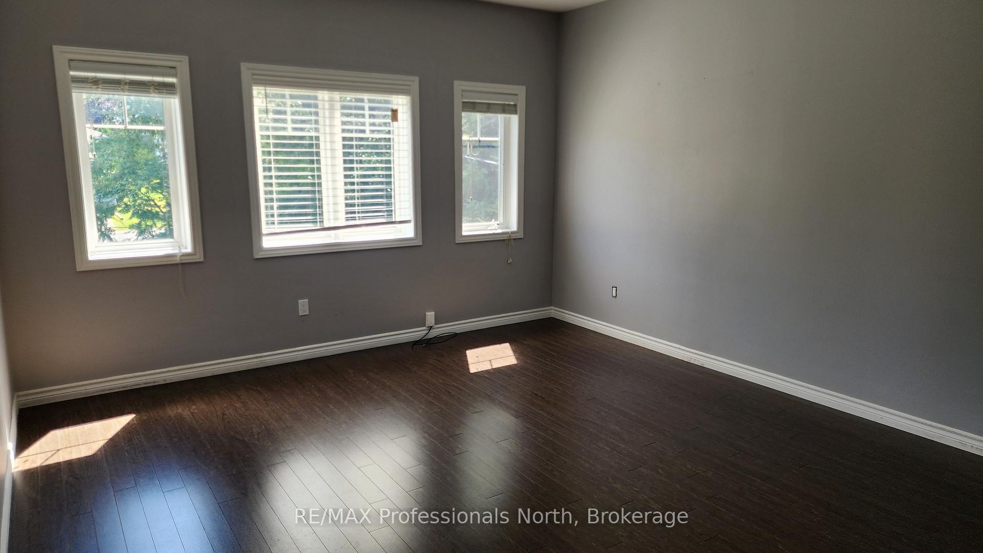Photo 14 of 5 Greaves Avenue, Huntsville — HOMEH